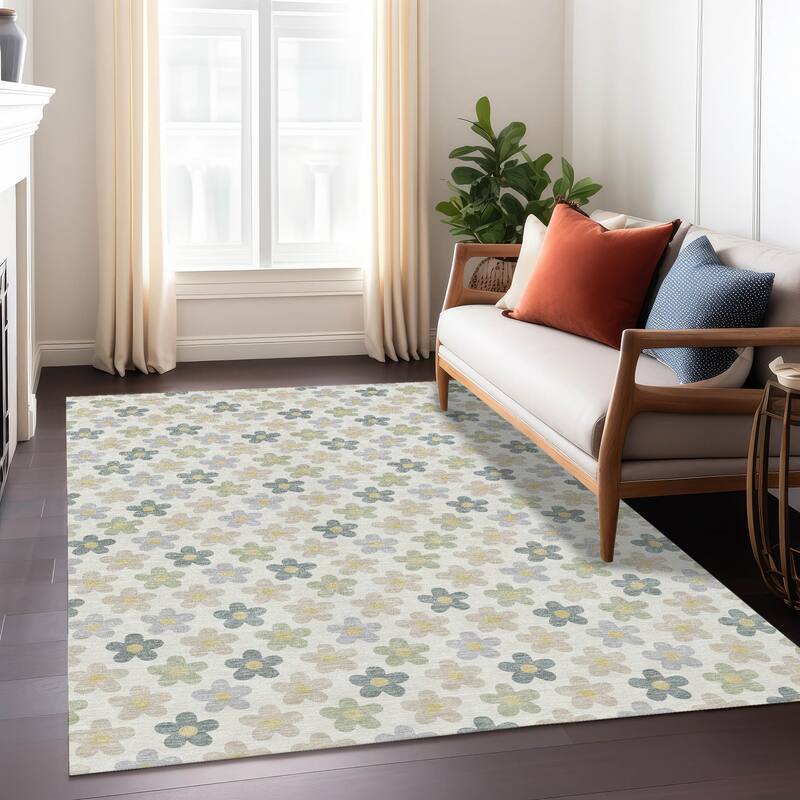 Machine Washable Indoor/ Outdoor Floral Kechi Chantille Rug