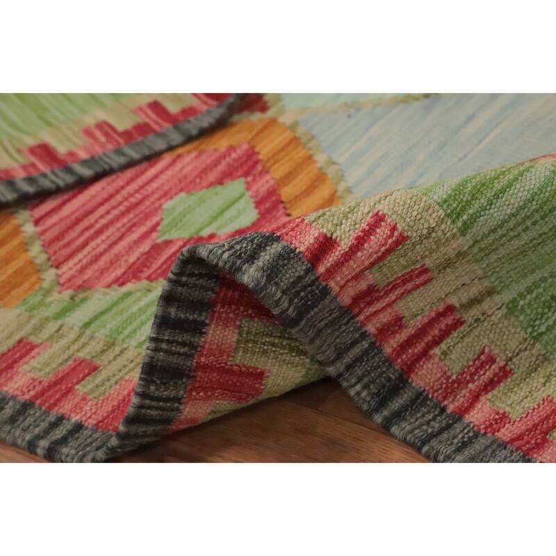 Hand Woven Oriental 100% Wool Carpet Southwestern Tribal Multi-Colored Kilim Area Rug - 5' 11'' X 4' 2''
