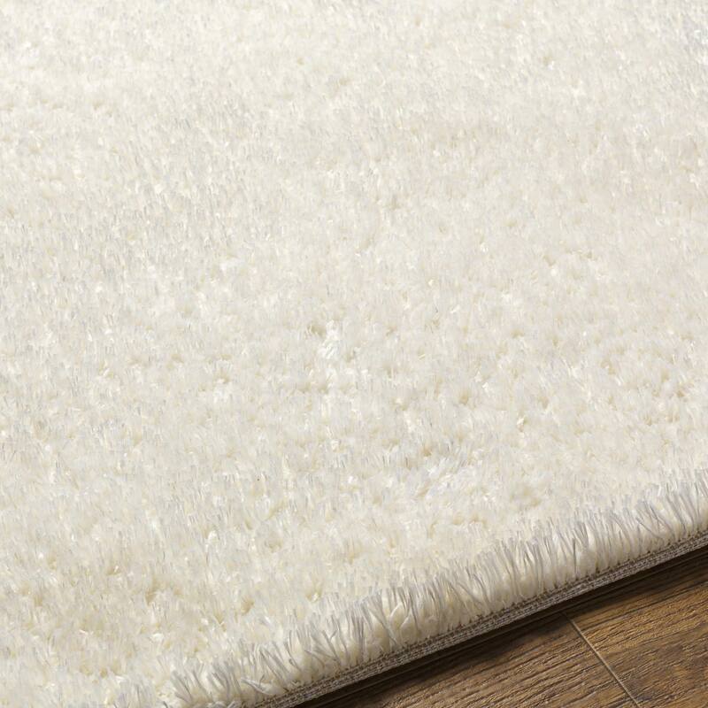 Livabliss Cloudy Solid Plush Area Rug