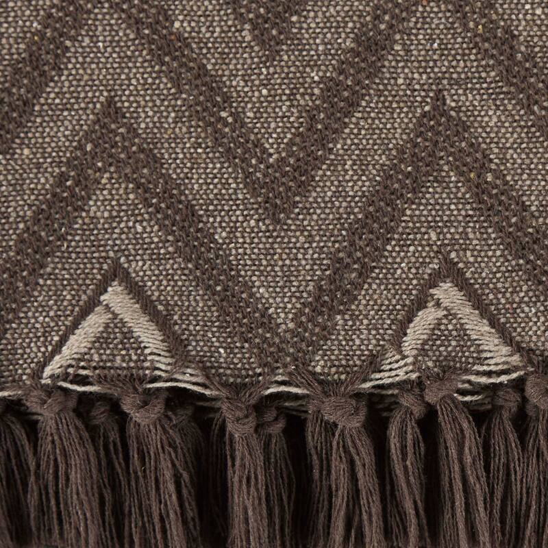 DII Zig-Zag Chevron Throw