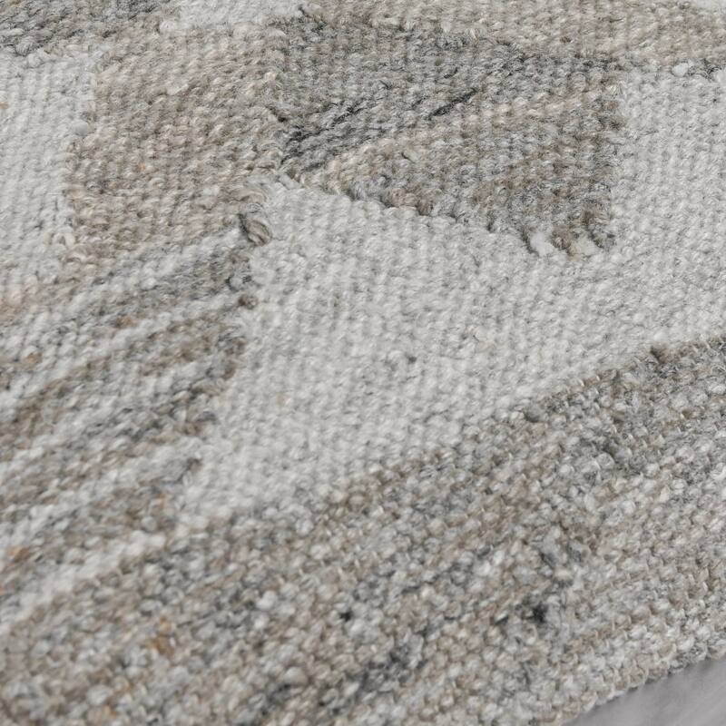 Nixie 22" Outdoor Throw Pillow by Kosas Home