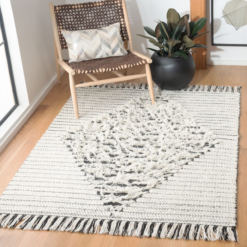 SAFAVIEH Flatweave Vermont Frohlinde Boho Wool Rug - 6' Square - Ivory/Black