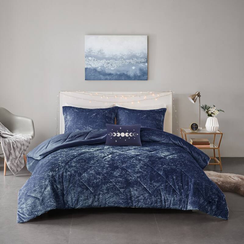 Intelligent Design Isabel Velvet Comforter Set - Navy - Full - Queen