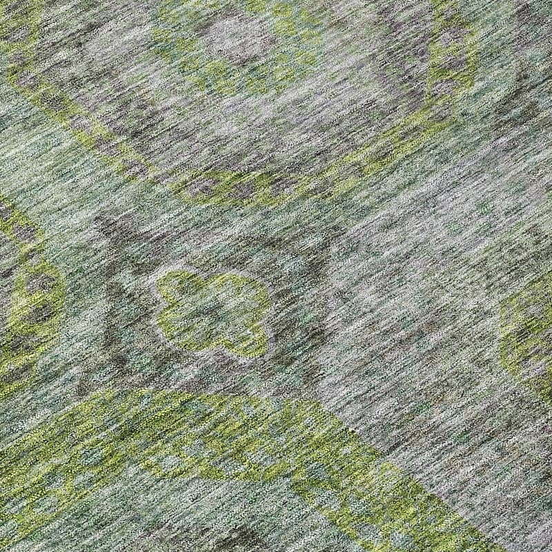 Machine Washable Indoor/ Outdoor Vintage Traditional Chantille Rug