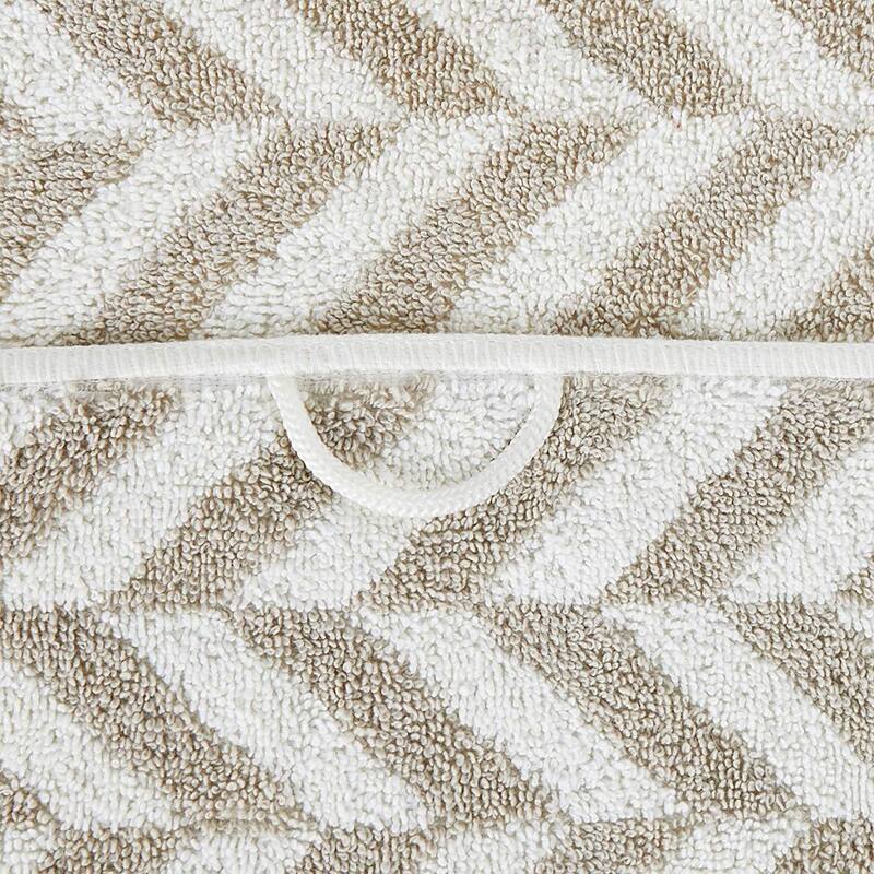 Violet Linen Versailles Pattern, 100% Cotton Highly Absorbent Jacquard Fashion Towel, 20" by 30", Hand Towels, Set of 2