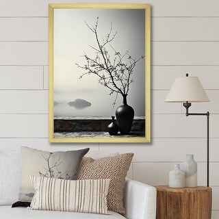 Stunning Simple Minimalist Framed Walls Design image