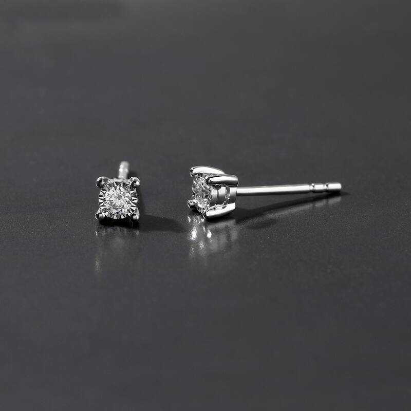 1/20ct - 3/4ct TDW Diamond Stud Earrings in Silver for Women - 1/20 ct - White