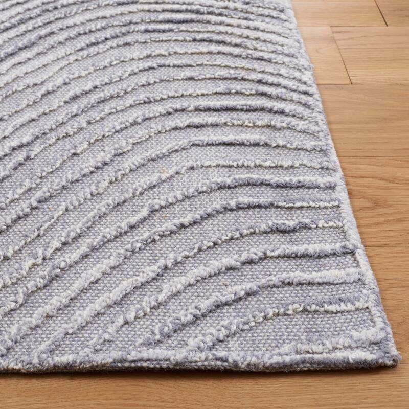 SAFAVIEH Handmade Trace Brandie Wool Rug