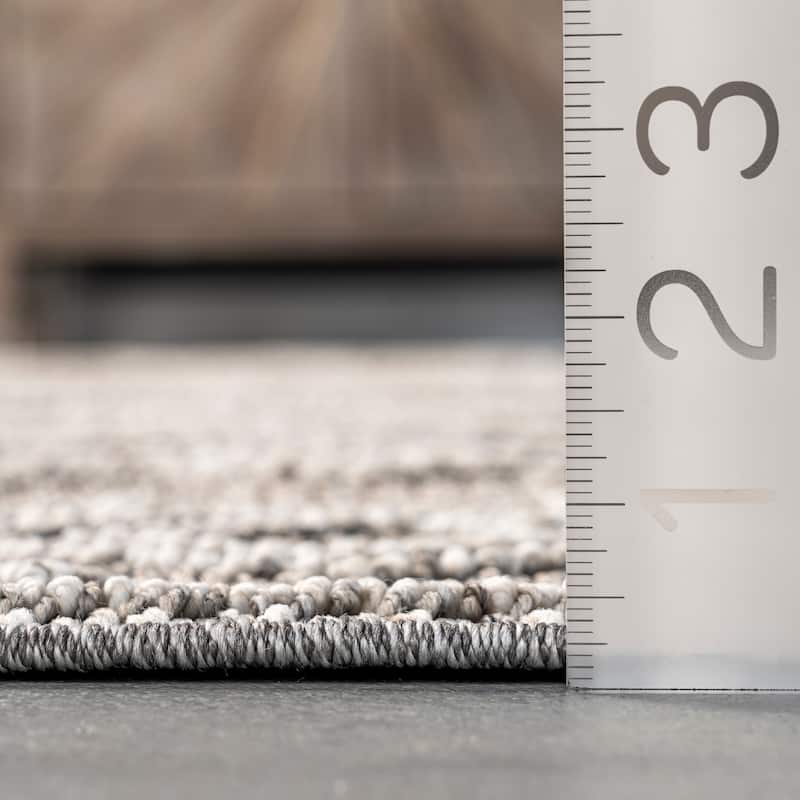 Nuloom Theresa Textured Southwestern Area Rug