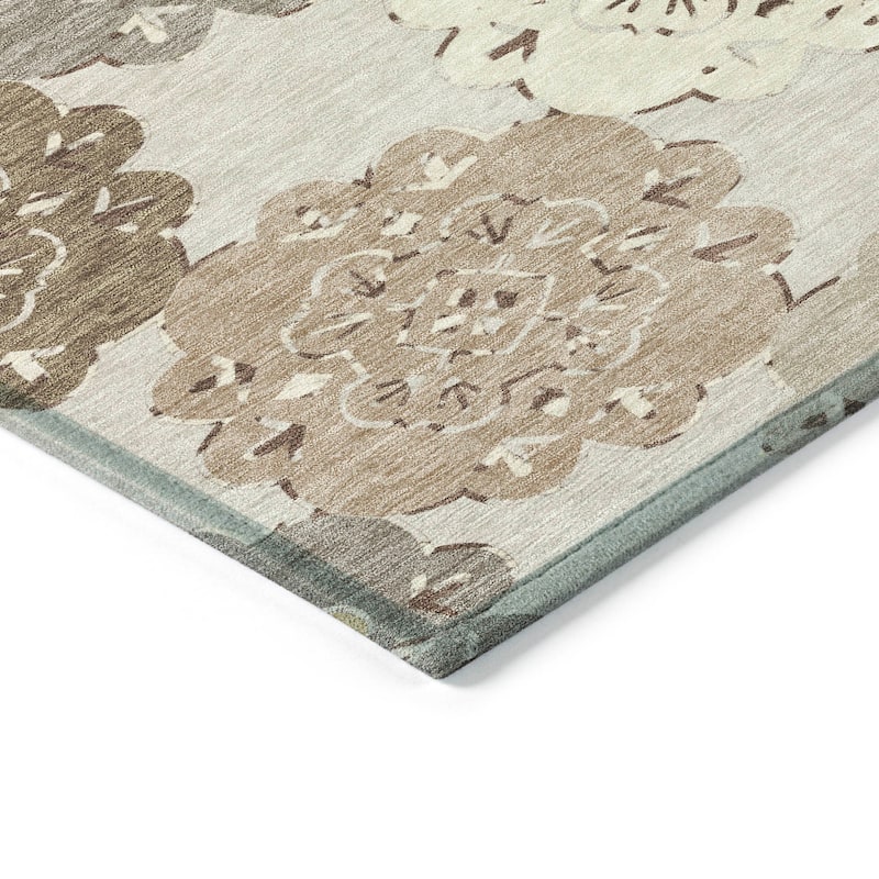 Machine Washable Indoor/ Outdoor Global Motif Chantille Rug