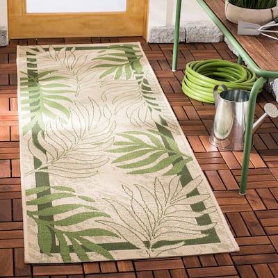 SAFAVIEH Courtyard Idun Botanical Indoor/ Outdoor Waterproof Patio Backyard Rug