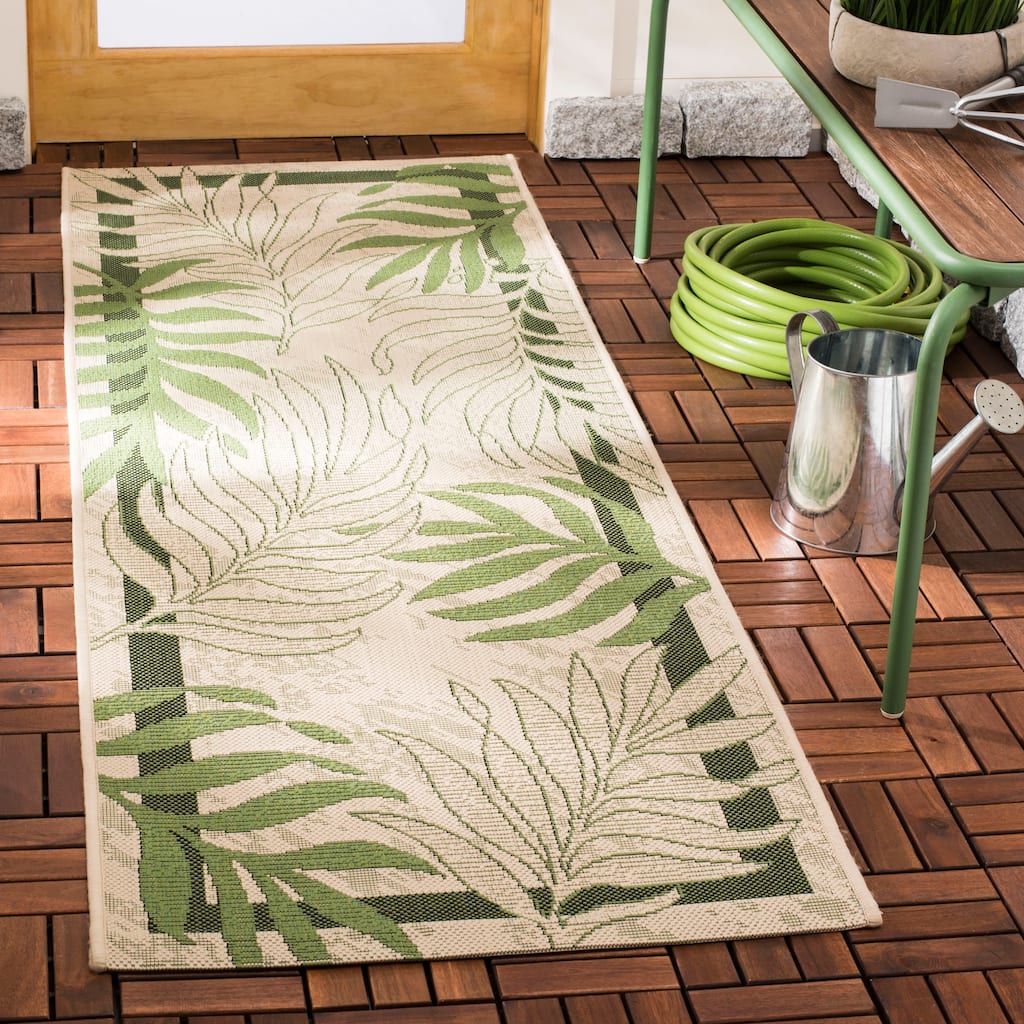 SAFAVIEH Courtyard Idun Botanical Indoor/ Outdoor Waterproof Patio Backyard Rug