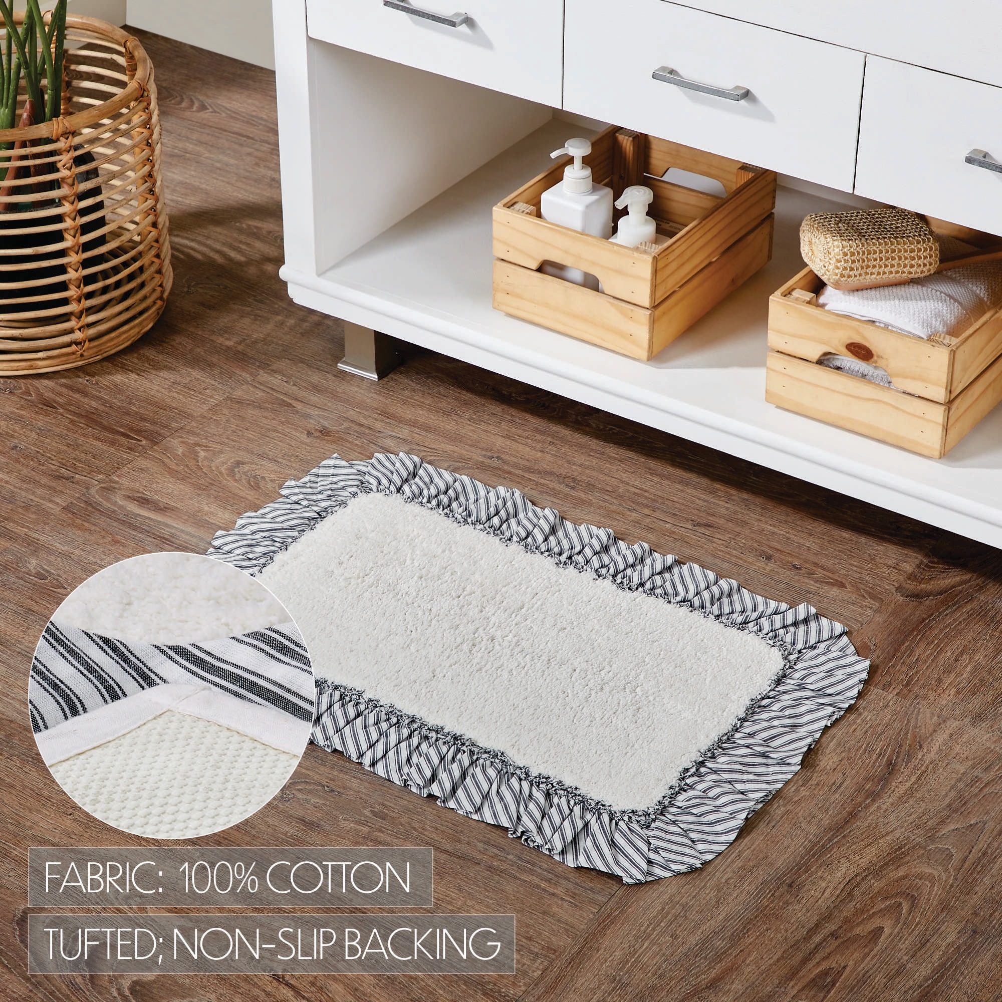 https://ak1.ostkcdn.com/images/products/is/images/direct/95674b7f00a7ad815e612175f7be7613f4da1741/Sawyer-Mill-Black-Bathmat.jpg