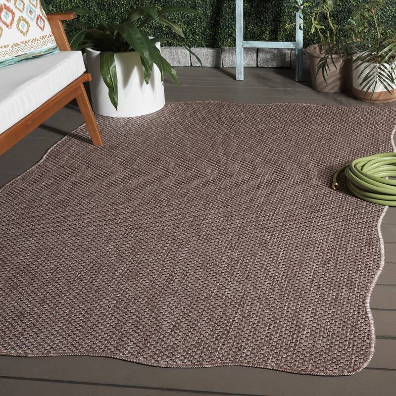 SAFAVIEH Courtyard Jonell Indoor/ Outdoor Patio Backyard Rug