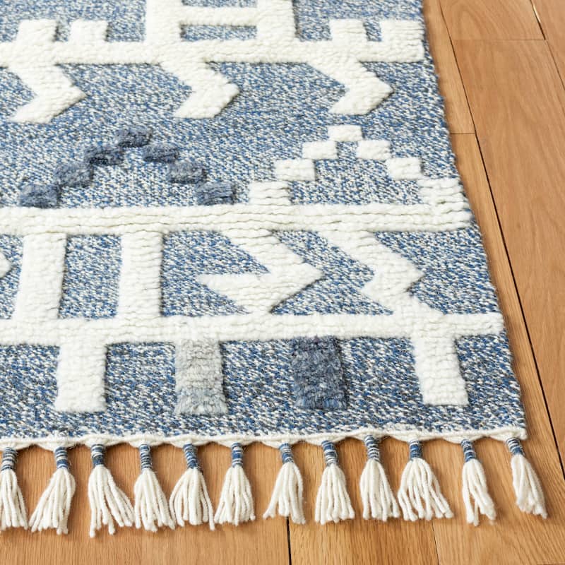 SAFAVIEH Hand-Knotted Casablanca Shag Liliya Wool Tassel Rug