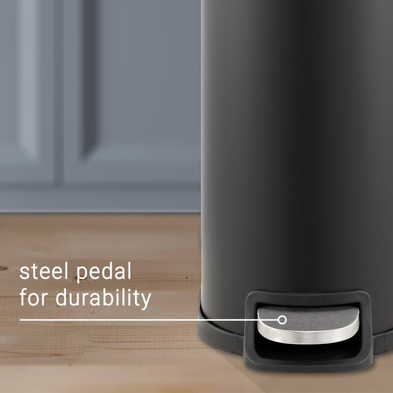 happimess Roland Step-Open Trash Can