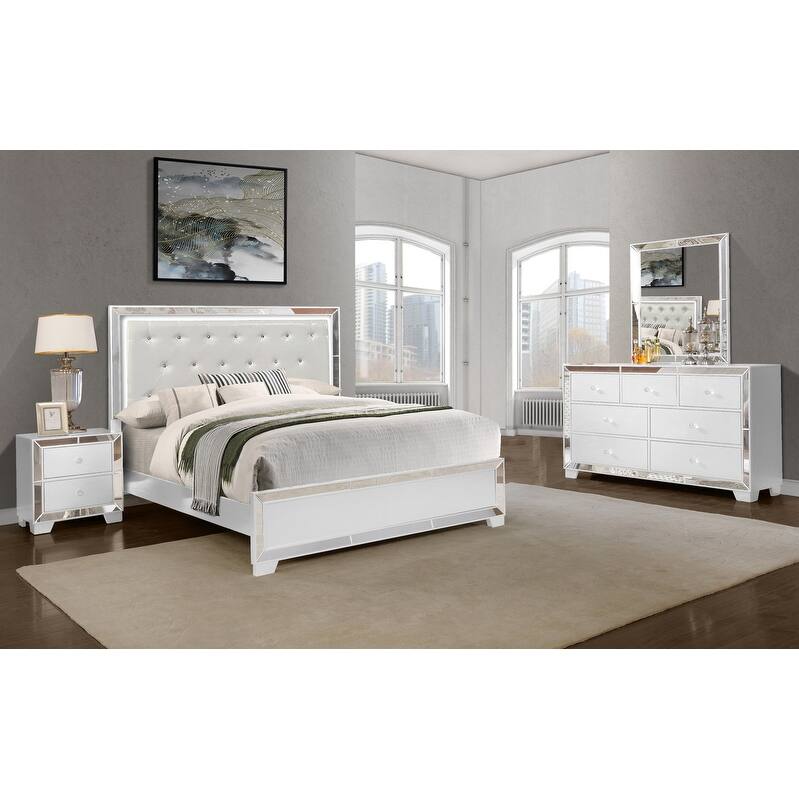 Everly a Crystal Tufted with LED lightning Bedroom Set - White - 4 Piece