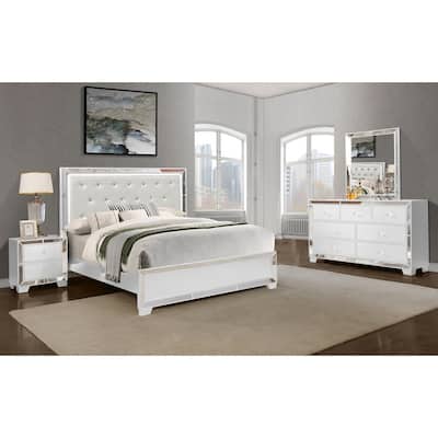 Everly a Crystal Tufted with LED lightning Bedroom Set