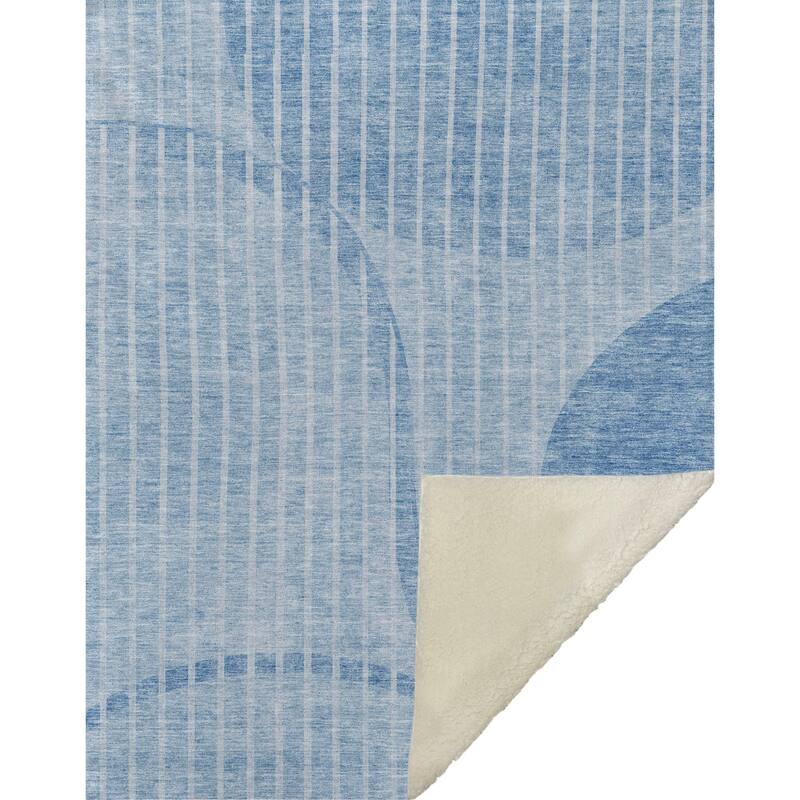 Premium Machine Washable Geo Sherpa Throw Blanket