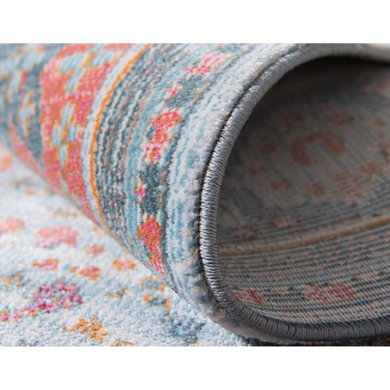 Traditional Samana Collection Area Rug
