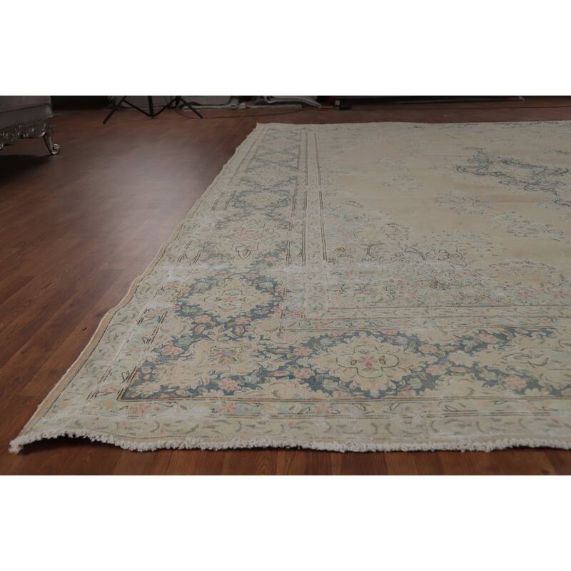 Hand Knotted Oriental 100% Wool Carpet Traditional Floral Beige & Ivories Kerman Area Rug - 14' 1'' X 10' 1''