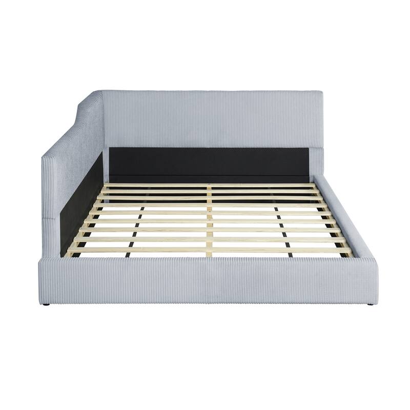 Upholstered L-Shaped Daybed for Ultimate Relaxation and Entertainment in Diverse Home Settings