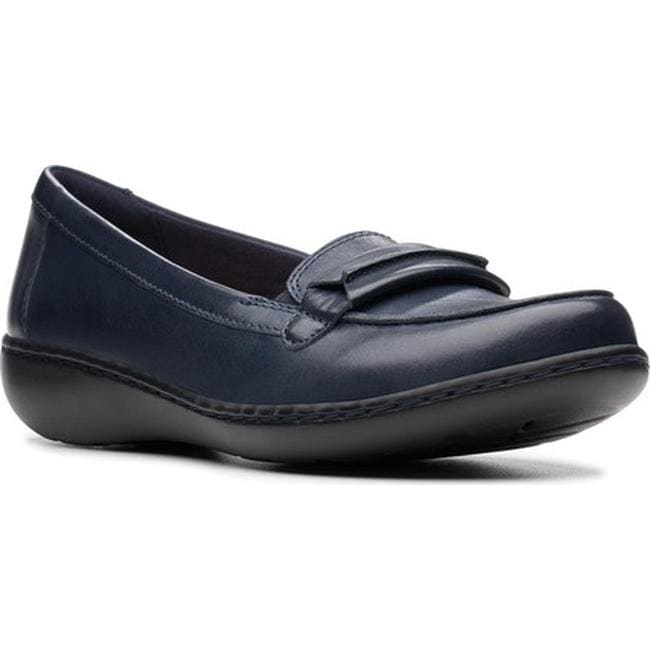 clarks women's ashland lily loafer