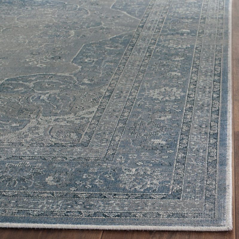 SAFAVIEH Vintage Ritienne Oriental Distressed Viscose Rug