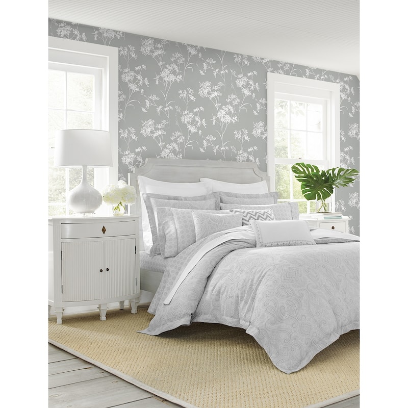 Luxe Haven Floral Mist Peel and Stick Wallpaper