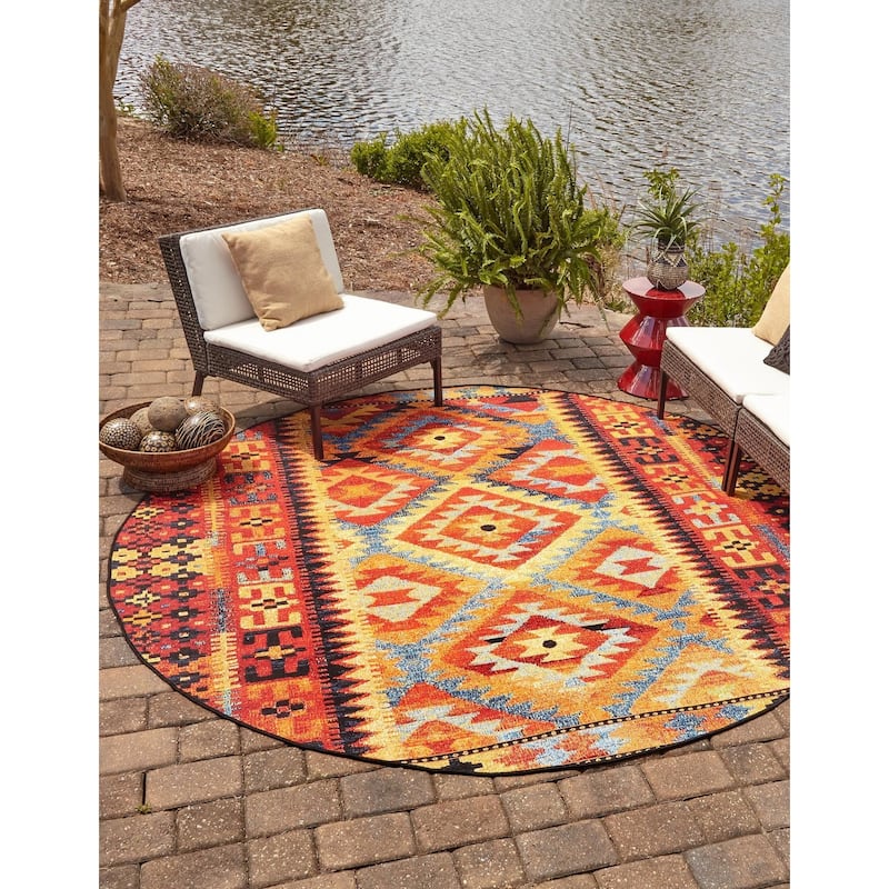 Outdoor Bounder Collection Area Rug - Multi - 7'1" Round
