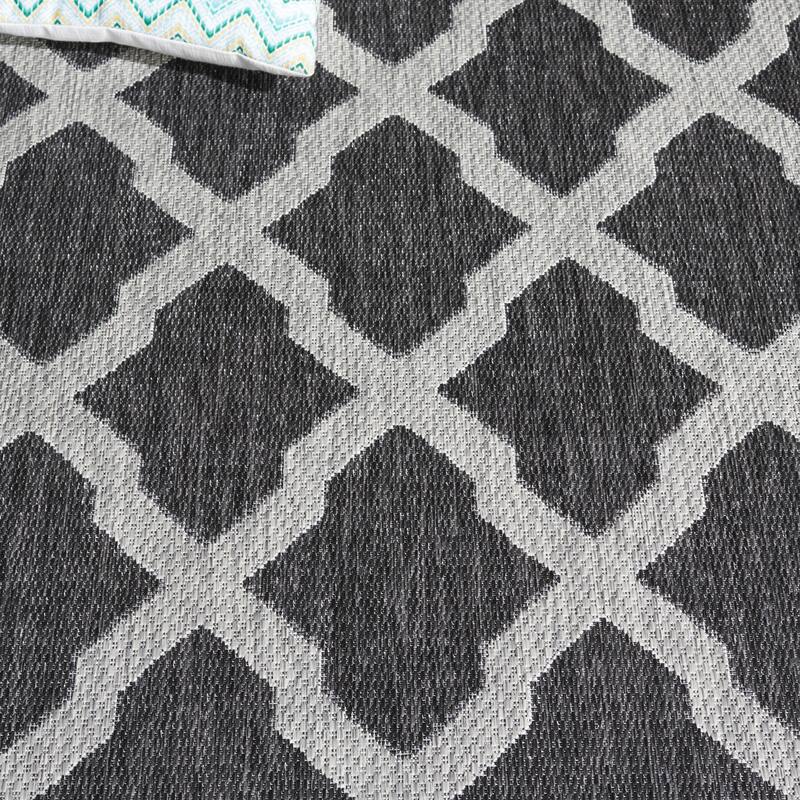 SAFAVIEH Beach House Iova Transitional Rug