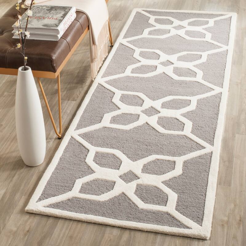 SAFAVIEH Handmade Cambridge Vaide Modern Wool Rug - 2'6" x 8' Runner - Dark Grey/Ivory
