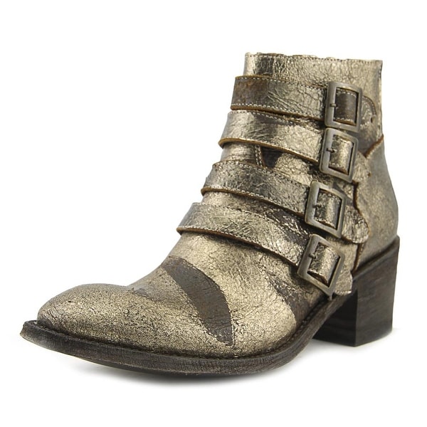 five worlds by cordani