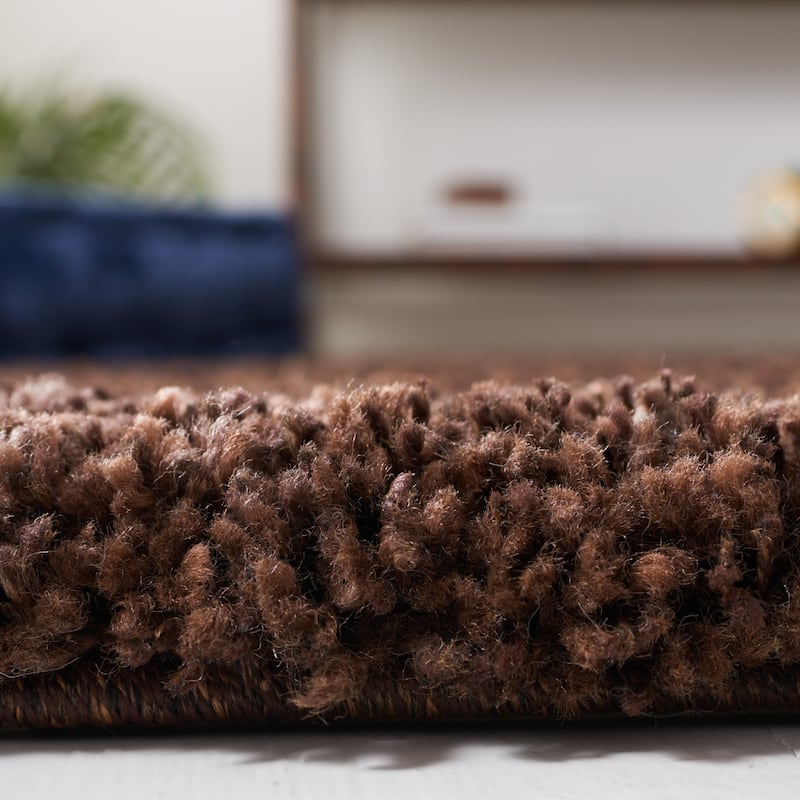 SAFAVIEH Santa Monica Shag Einara 2-inch Thick Area Rug