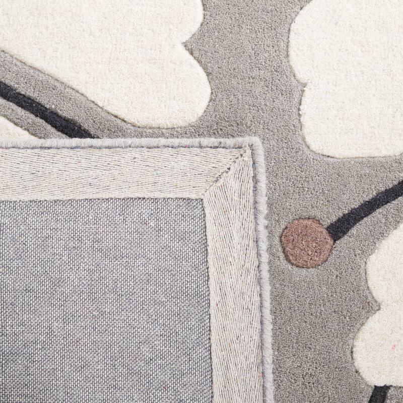 SAFAVIEH, Handmade Soho Renada Floral N.Z. Wool Rug