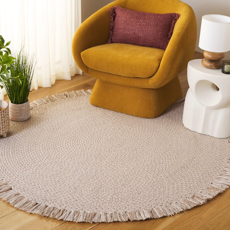 SAFAVIEH Handmade Braided Marica Wool Rug