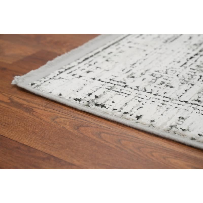 Machine Made Oriental Polyester Carpet Geometric Beige & Ivories Distressed Area Rug - 7' 5'' X 5' 2''