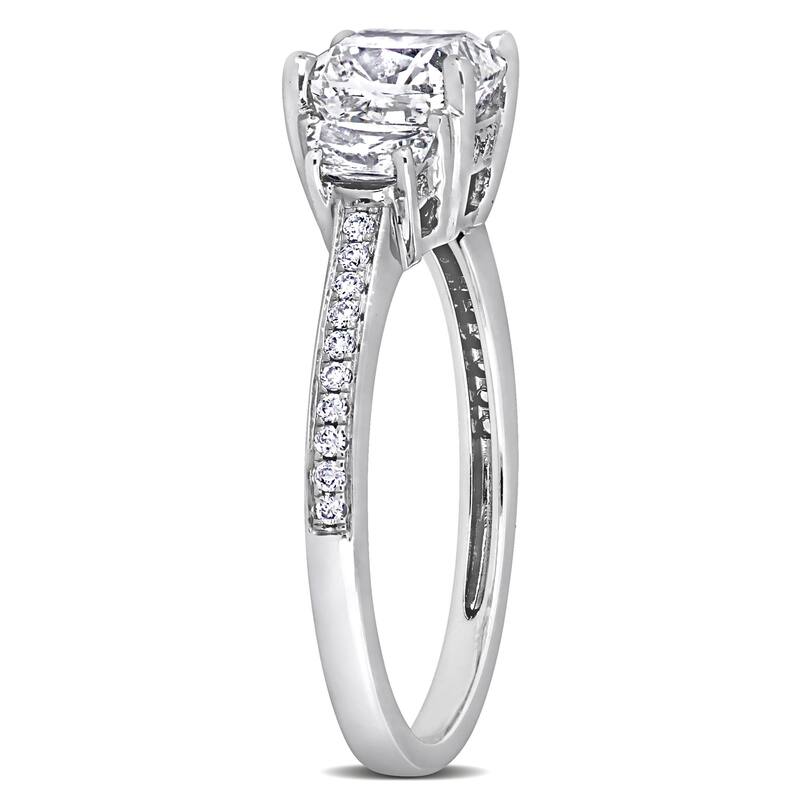 Miadora 2 1/4ct TDW Diamond 3-Stone Ring in 14k White Gold
