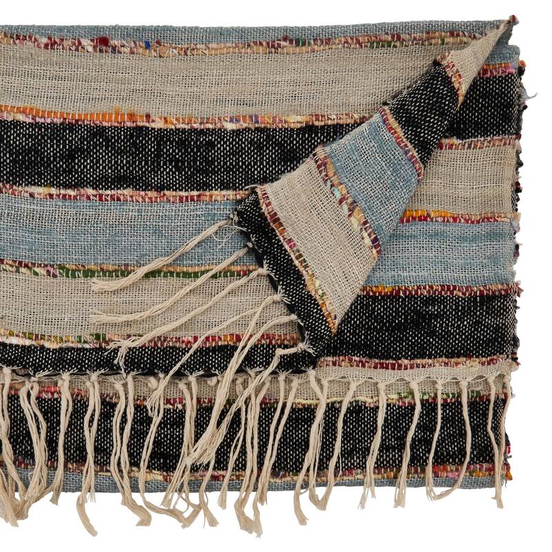 Table Runner With Wide Stripe Design