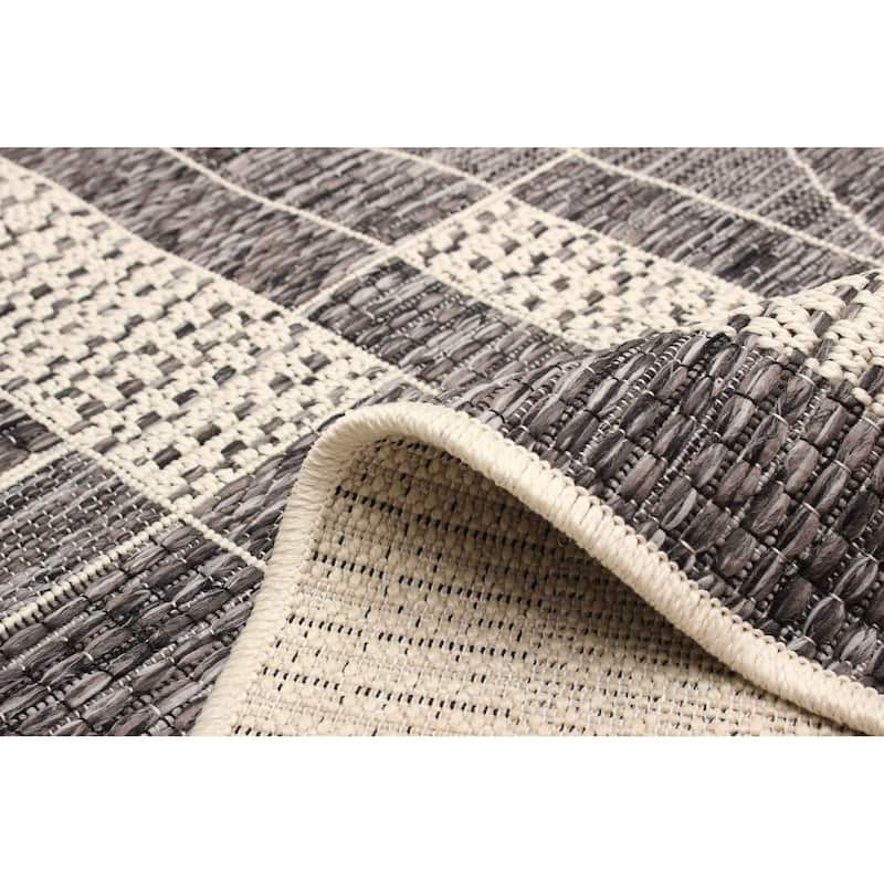 ECARPETGALLERY Machine Woven Bodhi Taupe Area Rug