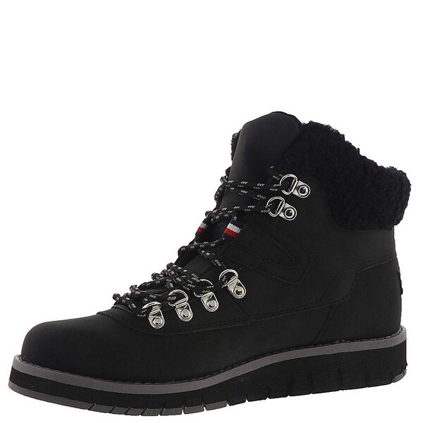 Hayet bootie 2025