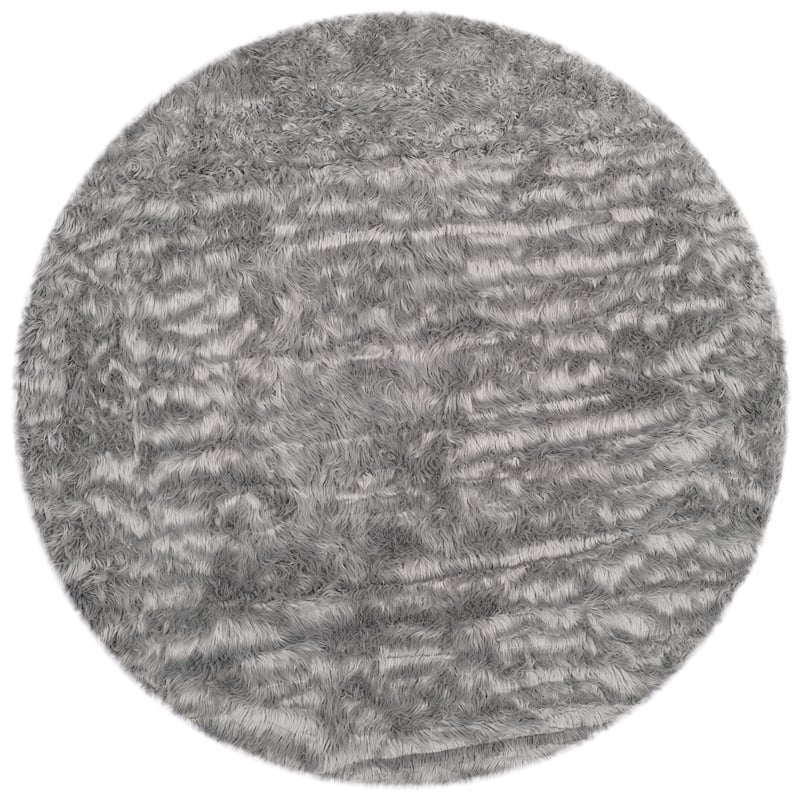 SAFAVIEH Faux Sheep Skin Alexandria 2.4-inch Thick Rug