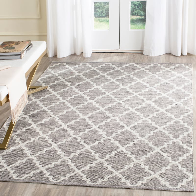 SAFAVIEH Handmade Flatweave Montauk Marie Casual Cotton Rug - 5' x 7' - Grey/Ivory