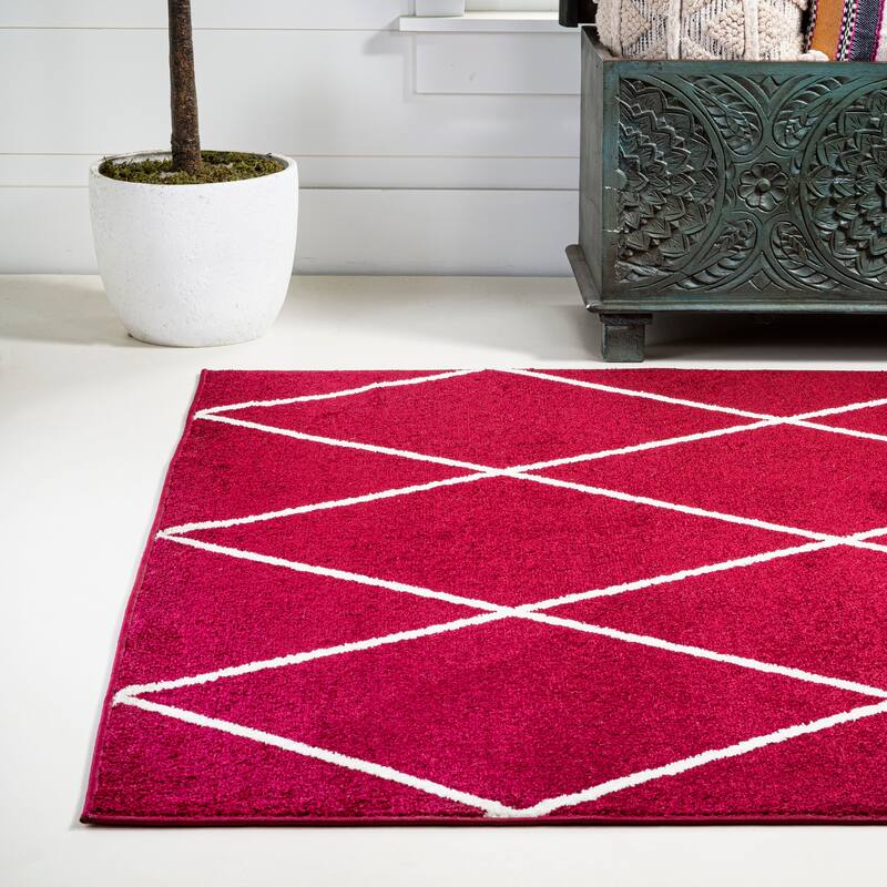 JONATHAN Y Viscon Minimalist Diamond Trellis Area Rug