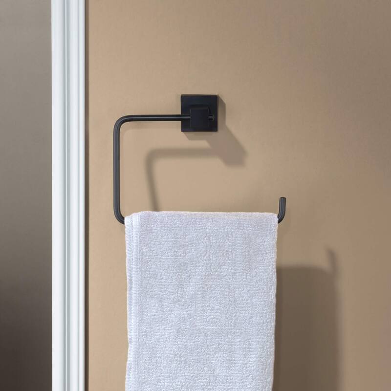 Cube 4-Piece Bathroom Hardware Set