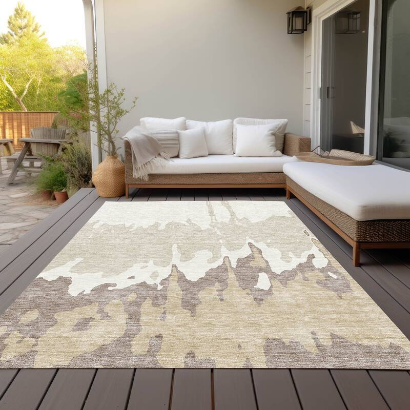 Machine Washable Indoor/ Outdoor Modern Abstract Chantille Rug - Ivory - 2'6" x 3'10"
