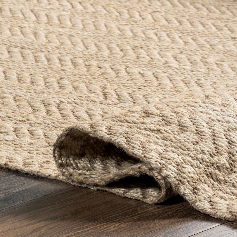 Nuloom Evelyn Chevron Jute Tassel Area Rug