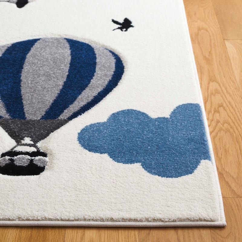 SAFAVIEH Carousel Kids Turi Airplane Rug