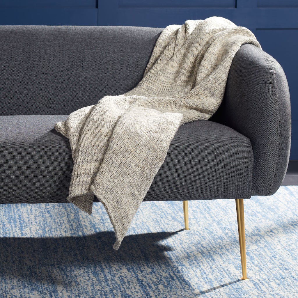 SAFAVIEH Nobuko Knit Throw