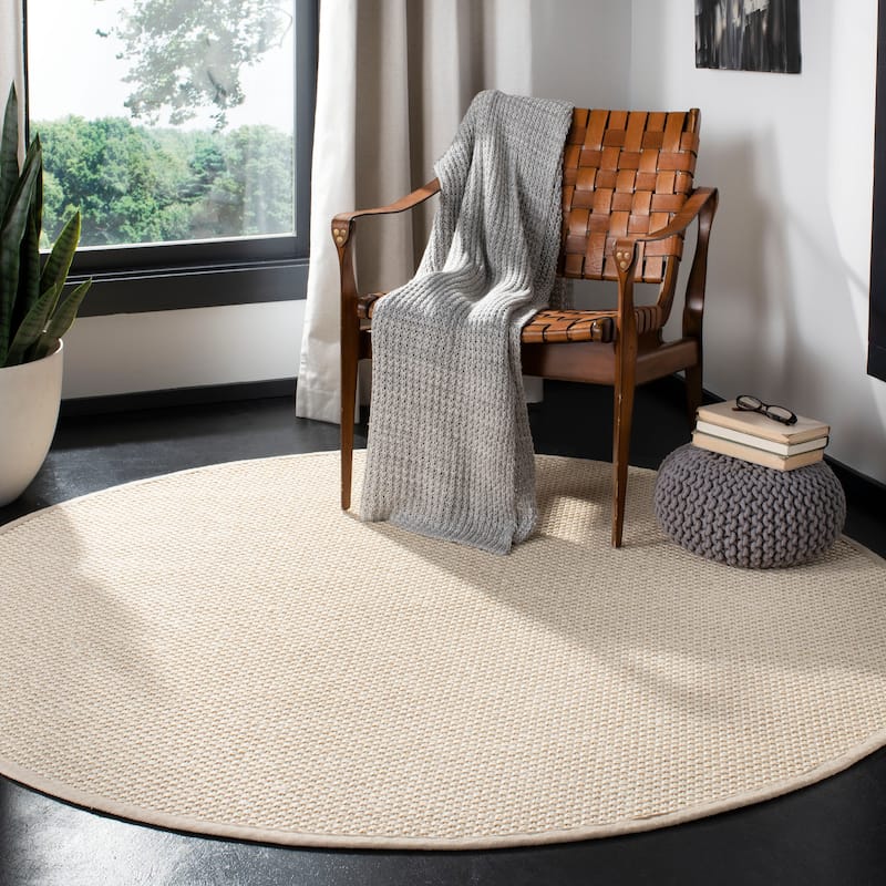 SAFAVIEH Natural Fiber Consuelo Seagrass Rug - 10' Round - Ivory/Light Beige